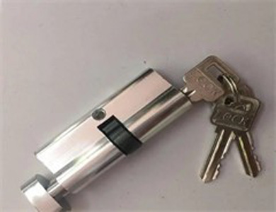 比如24小时上门开锁公司